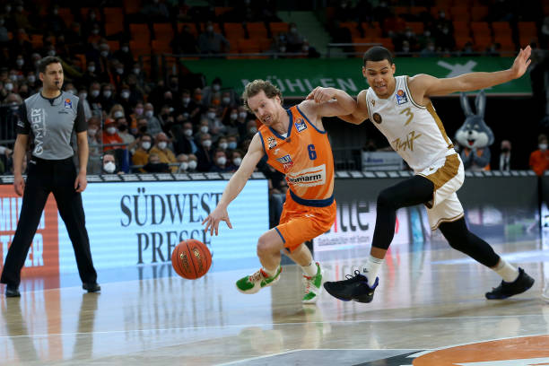 历史交锋记 历史交锋记