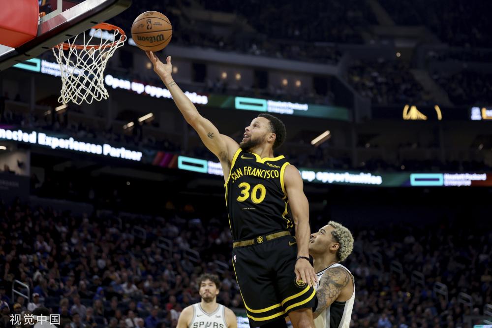 更是对整个 更是对整个